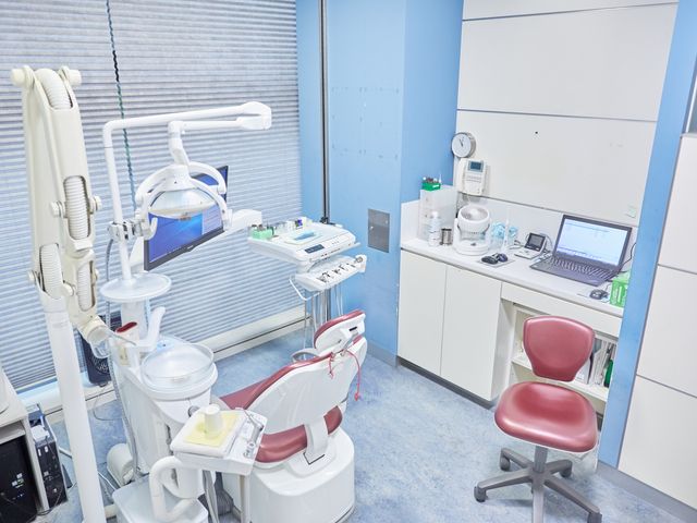 医療設備 医療設備 当院では最先端の技術と設備を取り入れており、日々進化する歯科医療の最新情報をキャッチアップできる環境を整えています。