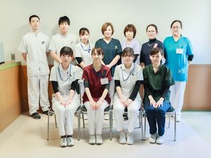 介護スタッフ集合の廊下  