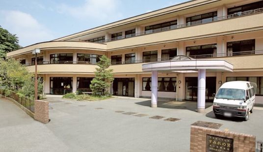 広々とした外観