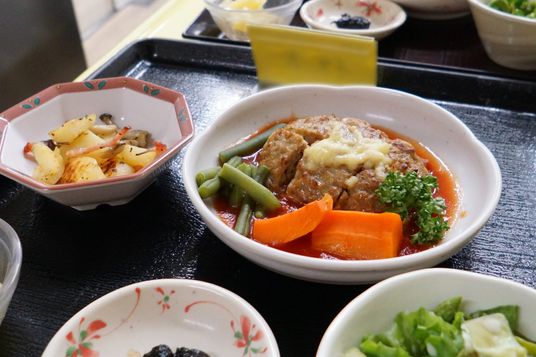 彩り豊かな食事