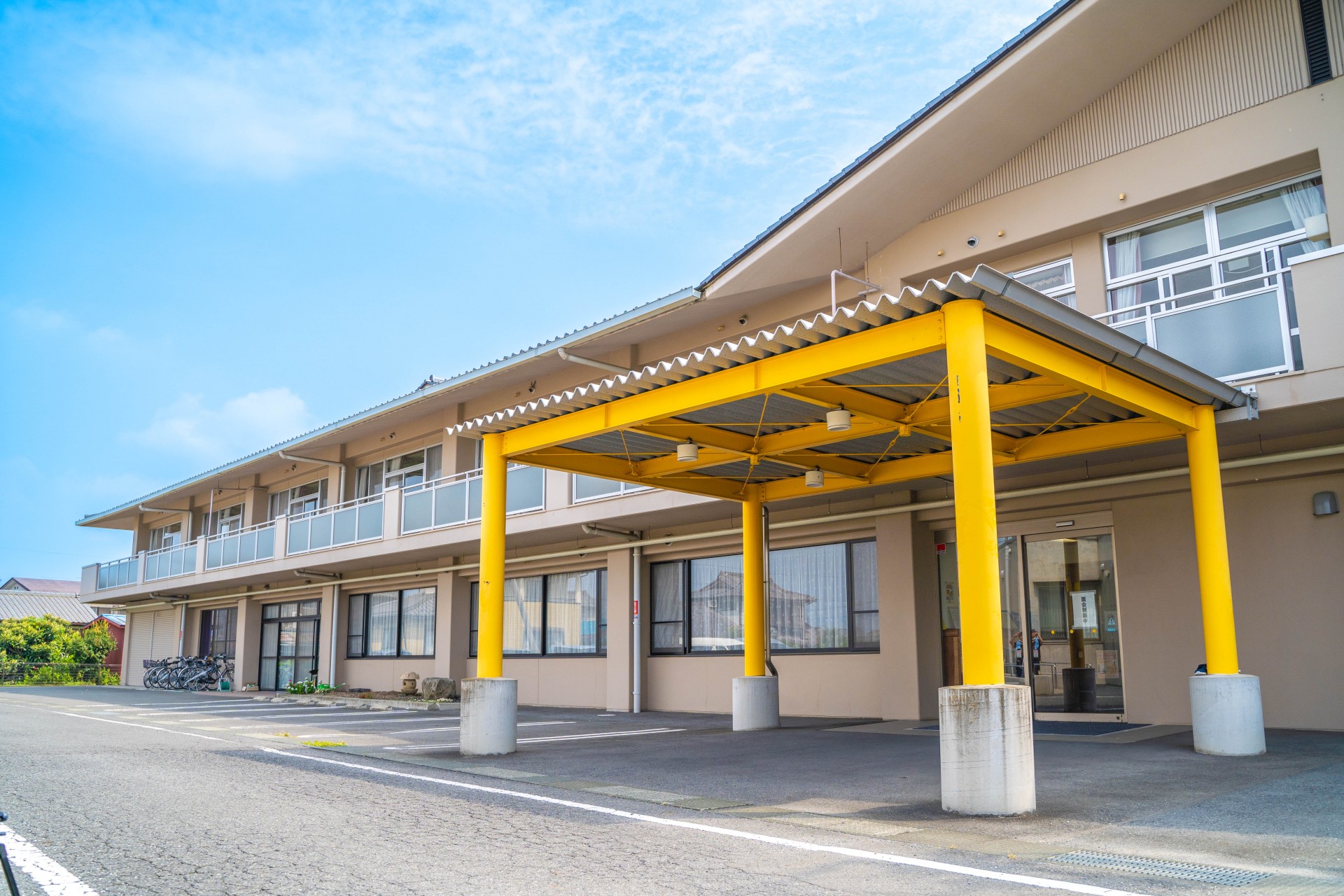 つどい岡の郷の外観
