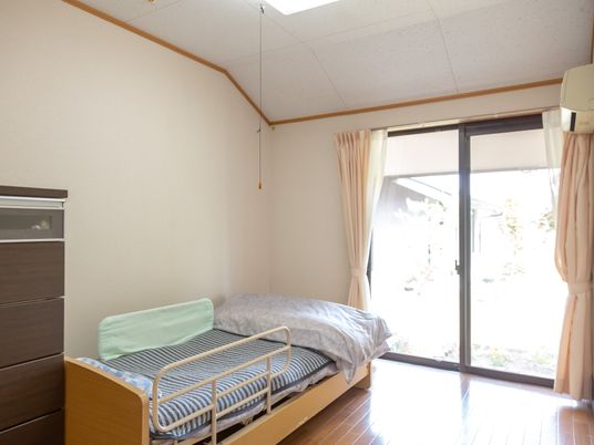 清潔な個室の居室