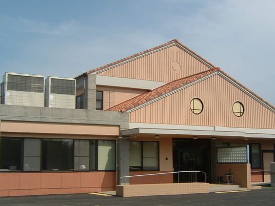 外観の建物正面  