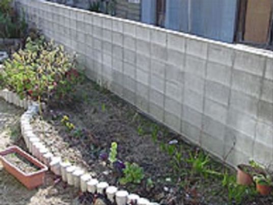 小さな院内庭園