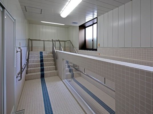 バリアフリー浴室通路  