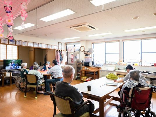 和やかな食堂の様子