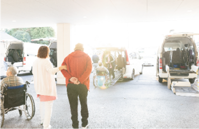 移動サポートの様子  