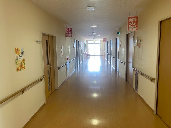 明るい廊下