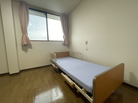 落ち着いた居室