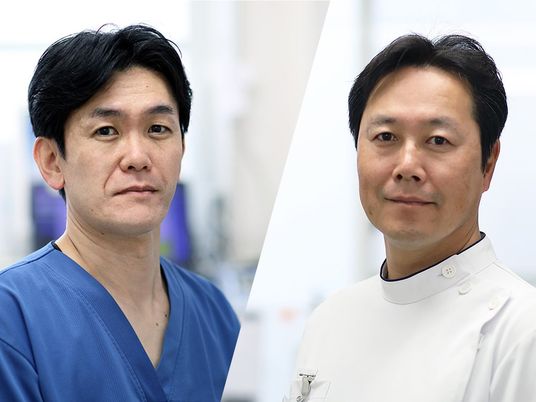 スタッフ2人のポートレート  
