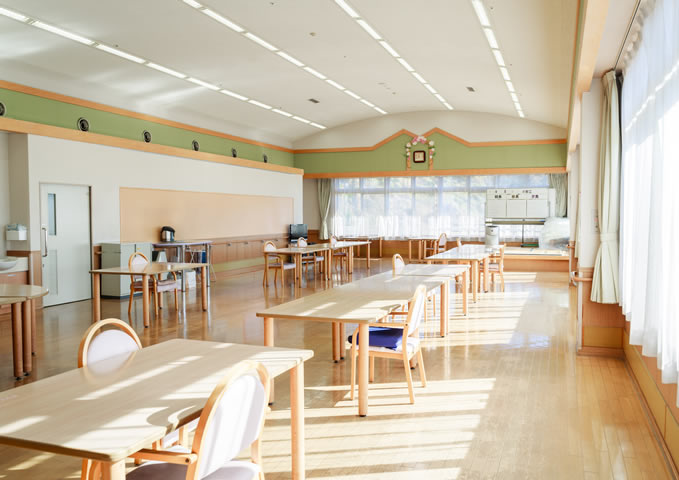 介護老人保健施設 せせらぎ苑の外観