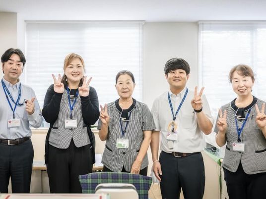 スタッフ集合のリビング  
