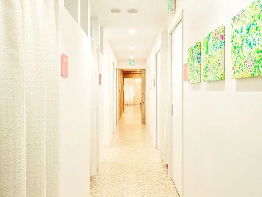 明るい廊下  