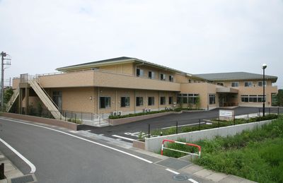 広がる建物外観