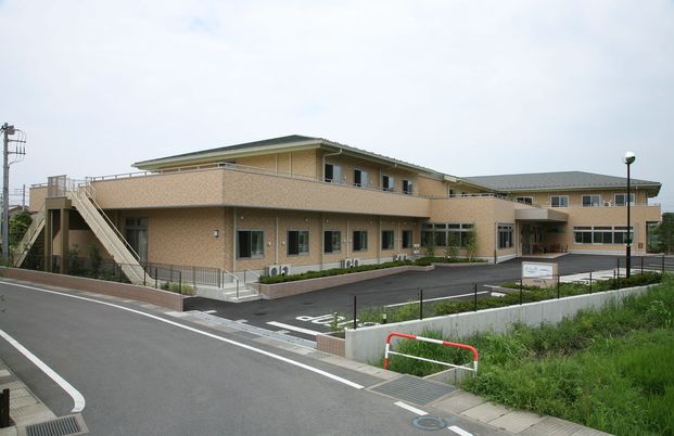 広がる建物外観