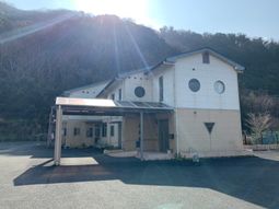 二階建ての外観