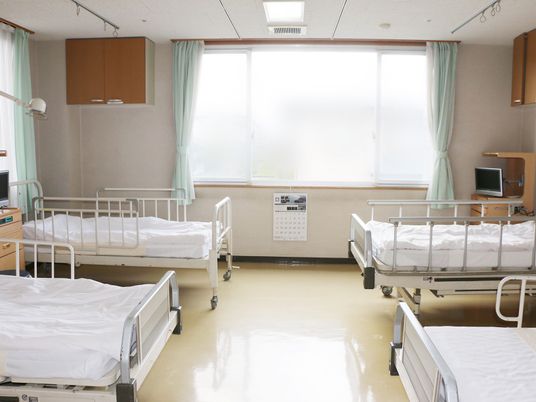 明るい多床室  