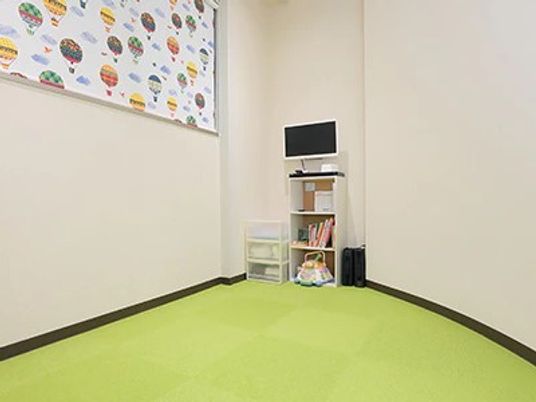 明るい多目的室  