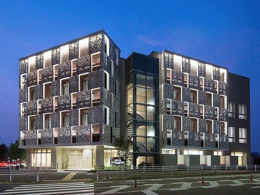 外観の建物正面  
