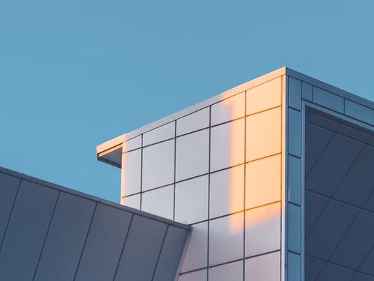 モダンな建物外観  