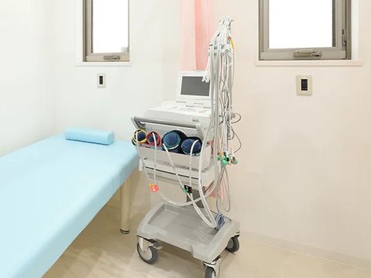 機器を置いた訓練室  
