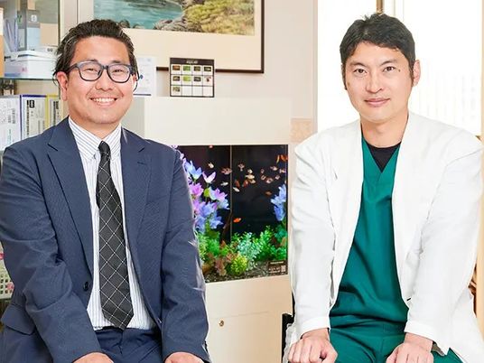 スタッフ2人のスタッフイメージ  