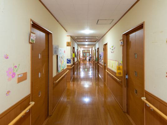 廊下と掲示物