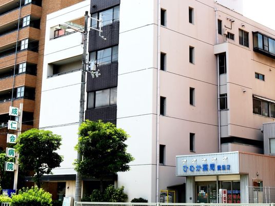 病院外観  
