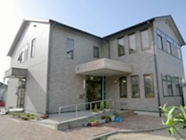魅力的な建物の外観 外観 落ち着いた雰囲気の建物が魅力的です。職場として快適に過ごせるでしょう。