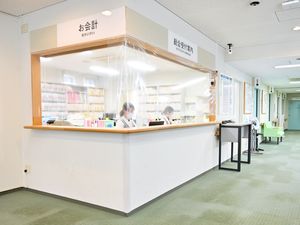 受付カウンター