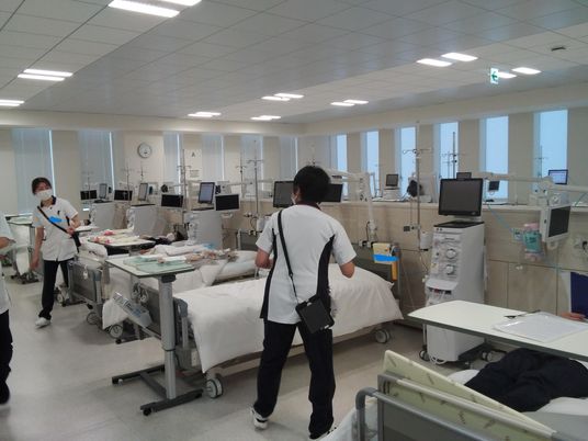 医療機器が並ぶ場所