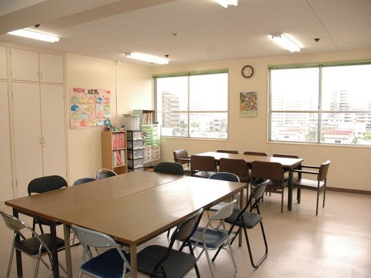 明るい多目的室  