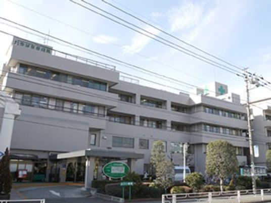 病院隣接の施設外観  