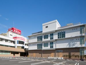 病院併設の外観  
