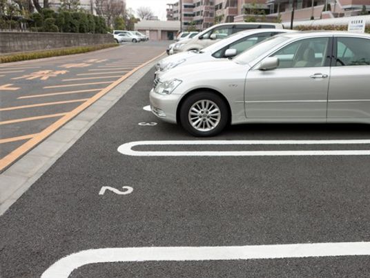 駐車場  