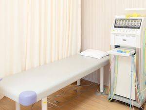機能訓練用ベッドの部屋  