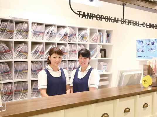 受付のあるロビー  
