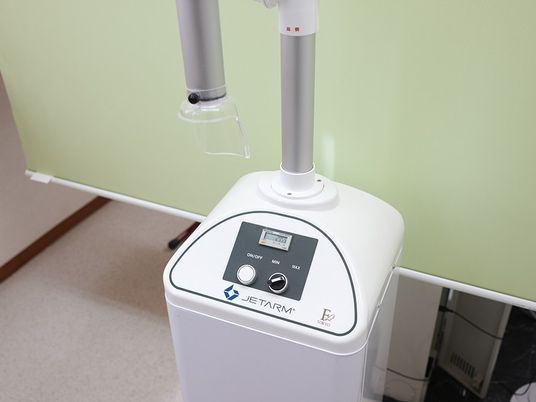 加湿器のある廊下  
