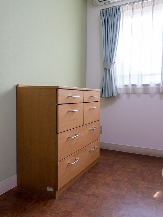 窓際のクローゼット