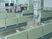 待合のベンチが並ぶ空間  