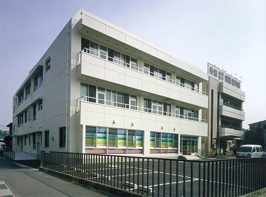 外観の建物正面  