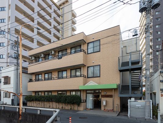 アパートメント建物外観