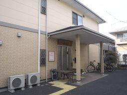 自転車が置かれた入口