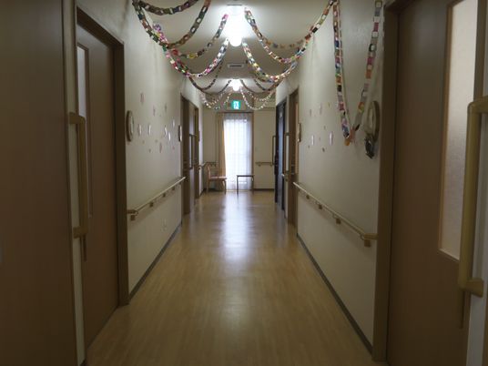 装飾がある廊下