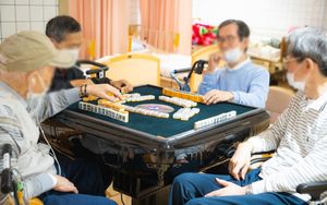マージャンを楽しむ居室