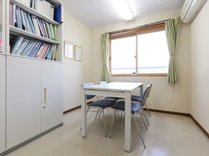 清潔な多目的室