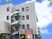 外観とらせん階段の建物  