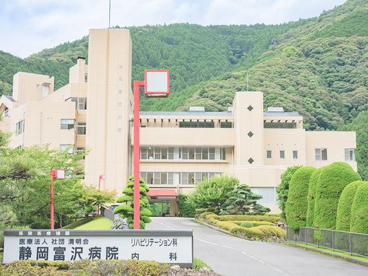 病院の外観  