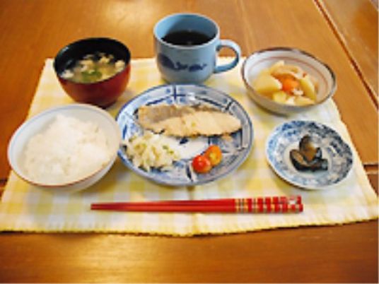和風の食事セット