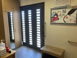 明るいエントランス